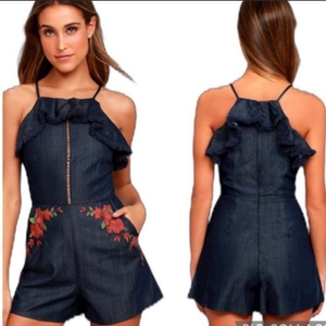 Anthropologie Moon River Roseanne Floral‎ Embroidered Romper.  Size Small.